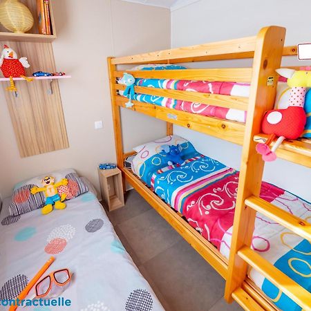 Camping Paradis Sol A Gogo Hotel Сент-Илер-де-Рие Екстериор снимка