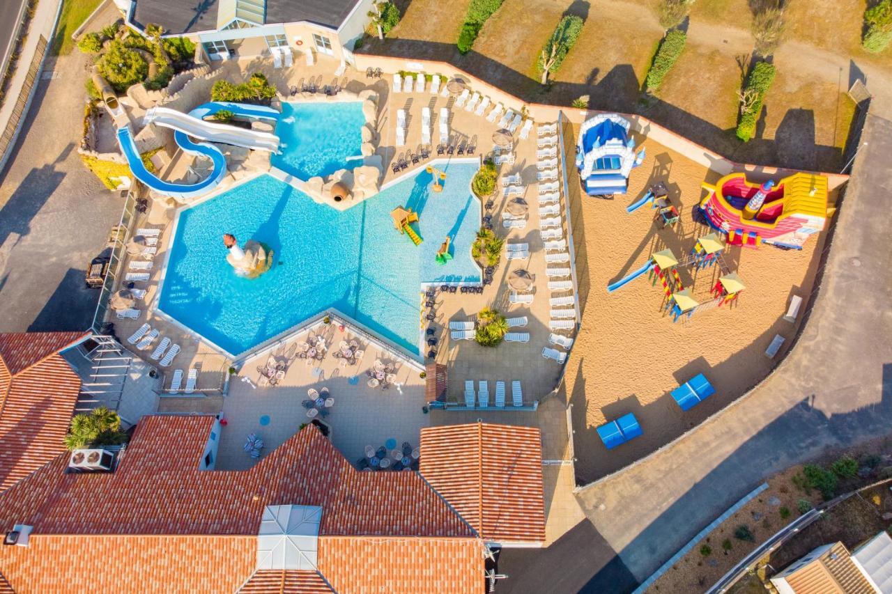 Camping Paradis Sol A Gogo Hotel Сент-Илер-де-Рие Екстериор снимка